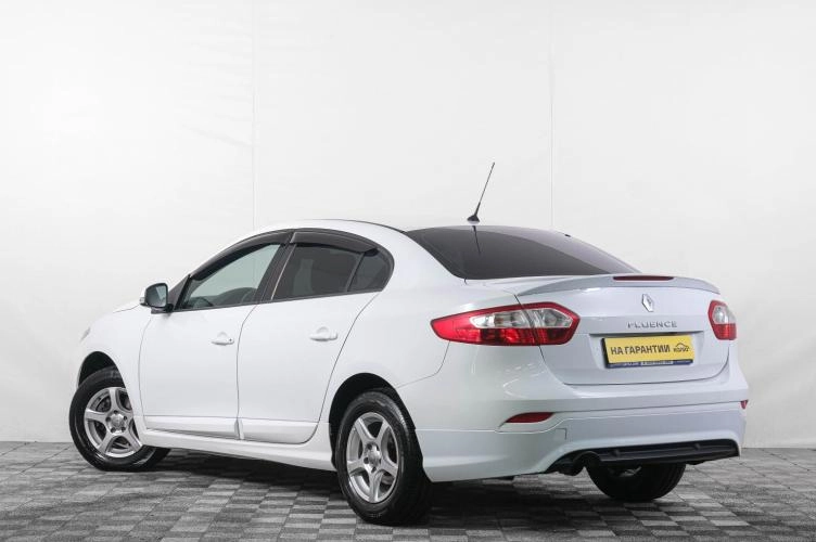 Renault Fluence 4 из 6