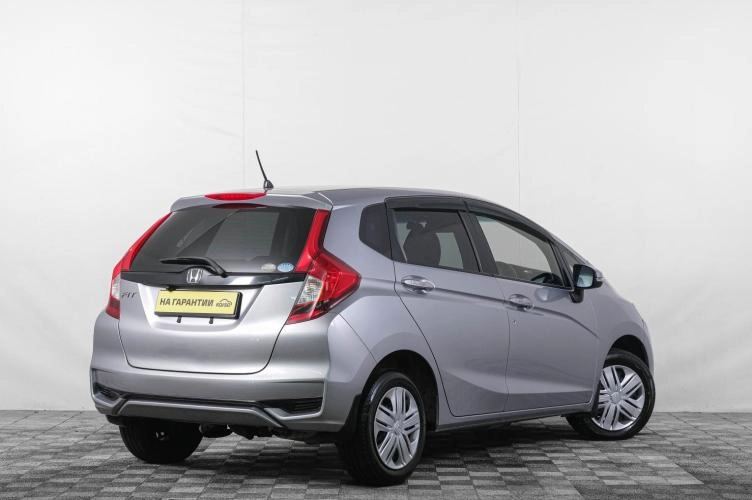 Honda Fit 6 из 6