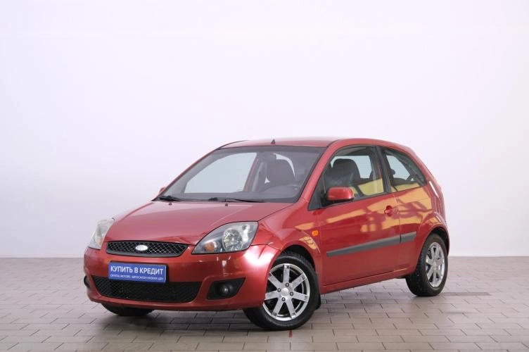 Ford Fiesta 3 из 6