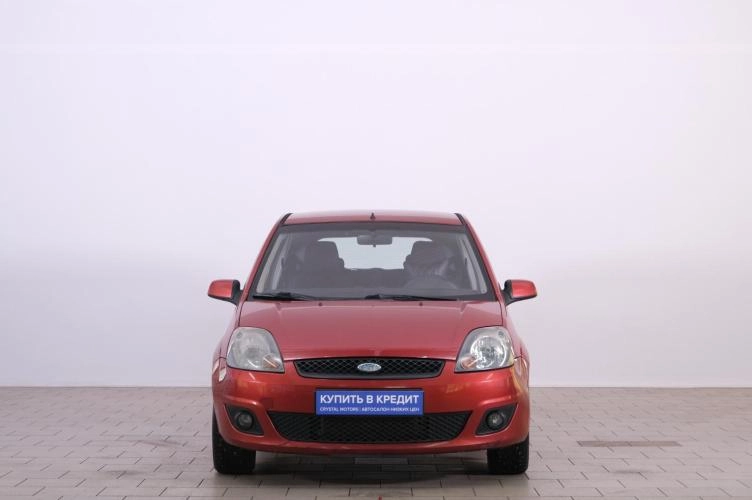 Ford Fiesta 2 из 6