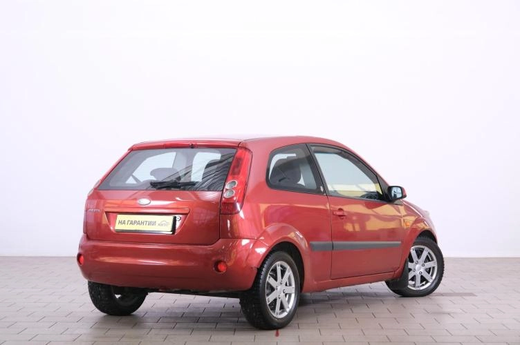 Ford Fiesta 6 из 6