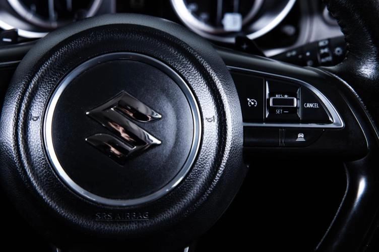 Suzuki Swift 18 из 25