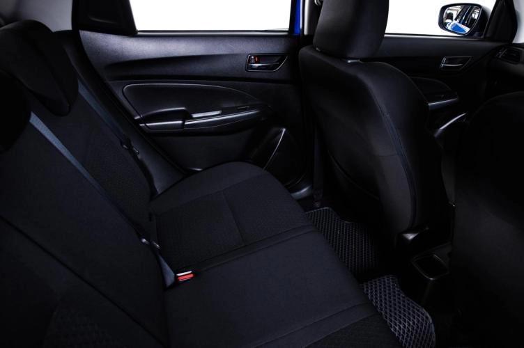 Suzuki Swift 10 из 25