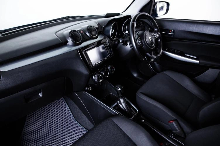 Suzuki Swift 12 из 25