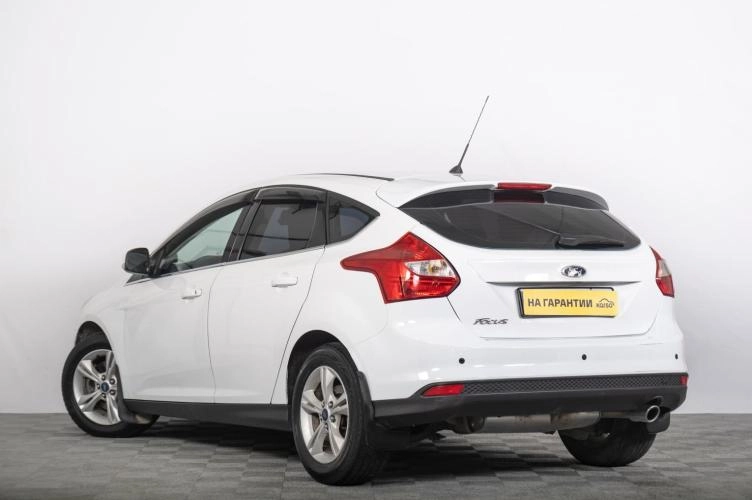 Ford Focus 5 из 6