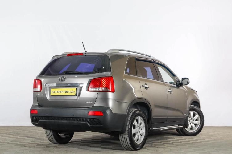 KIA Sorento 6 из 6