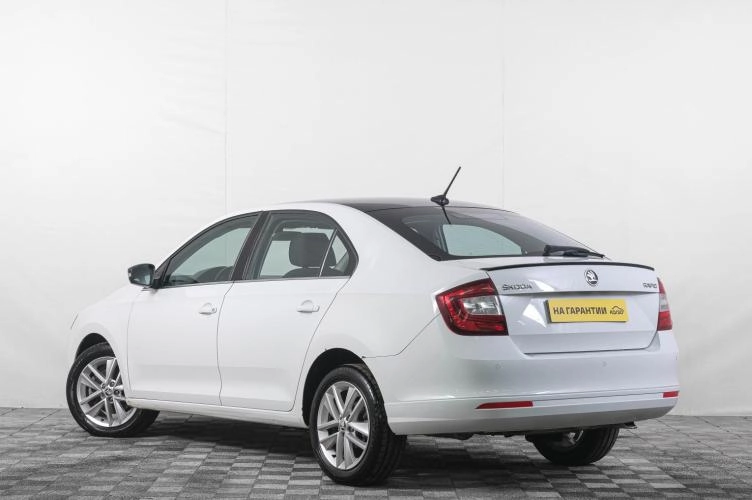 Skoda Rapid 4 из 6