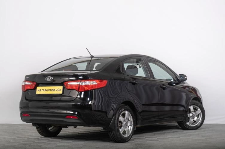 KIA Rio 6 из 6