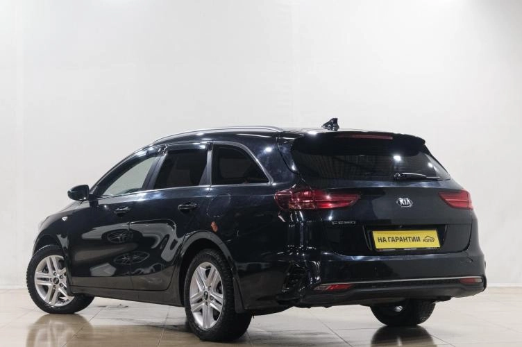 KIA cee'd 4 из 6