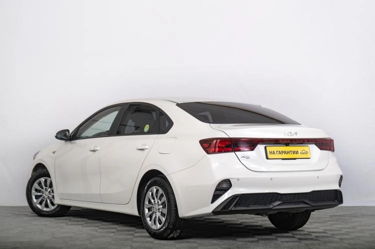 KIA K3 5 из 6