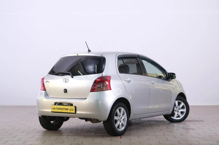 Toyota Vitz 6 из 6