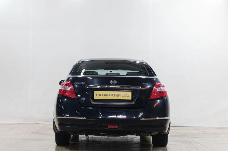 Nissan Teana 5 из 6