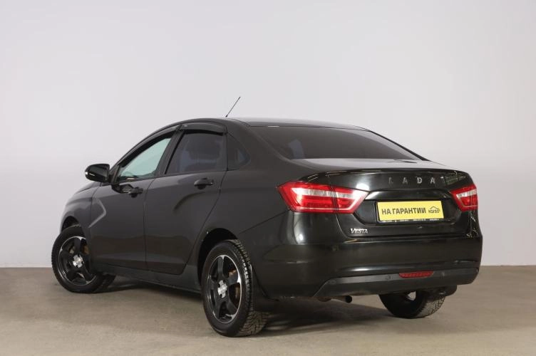 ВАЗ (LADA) Vesta 4 из 6