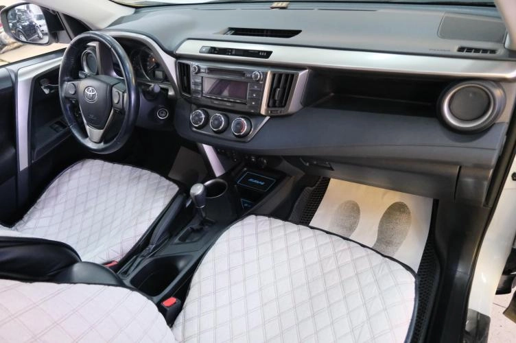 Toyota RAV4 18 из 22