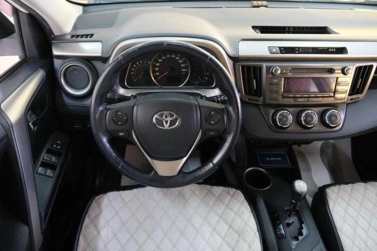 Toyota RAV4 11 из 22