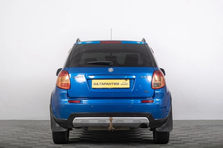 Suzuki SX4 4 из 6