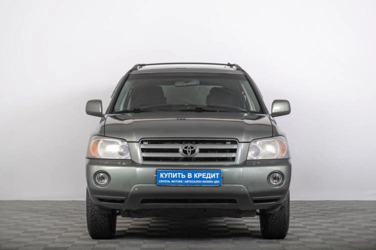 Toyota Highlander 3 из 6