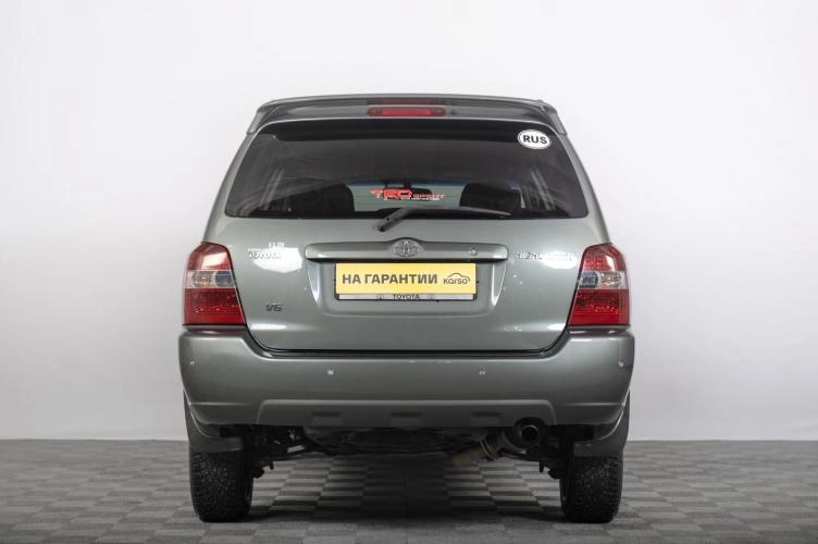 Toyota Highlander 4 из 6