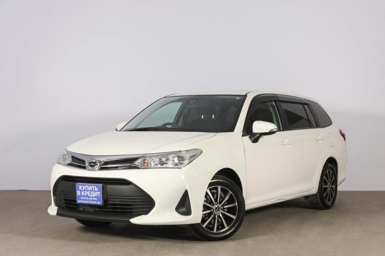 Toyota Corolla Fielder 3 из 6