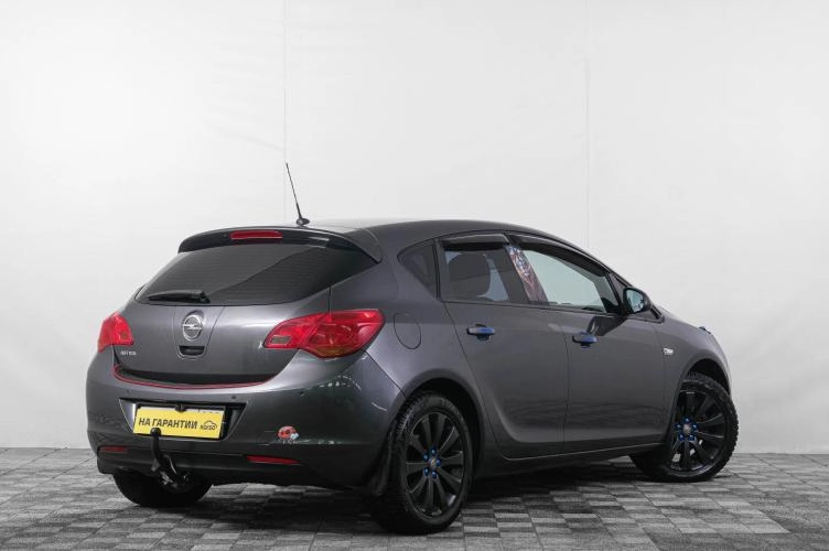 Opel Astra 6 из 6