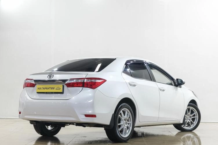 Toyota Corolla 6 из 6