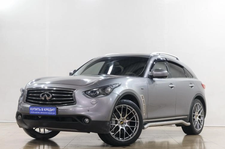 Infiniti FX37 3 из 6