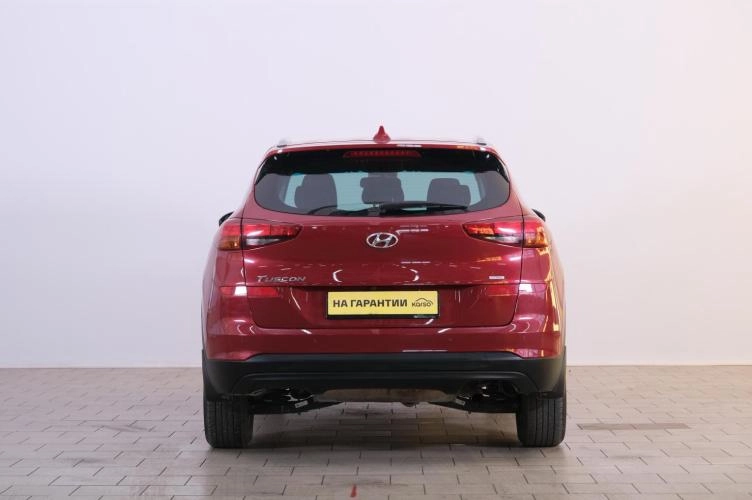 Hyundai Tucson 5 из 6
