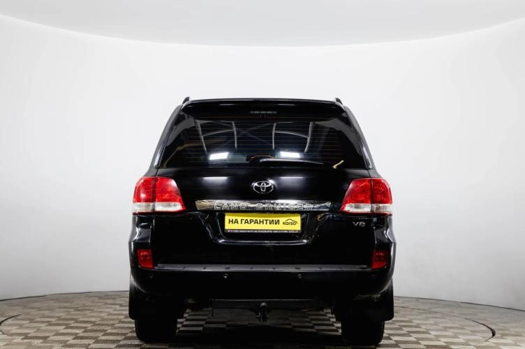 Toyota Land Cruiser 5 из 6