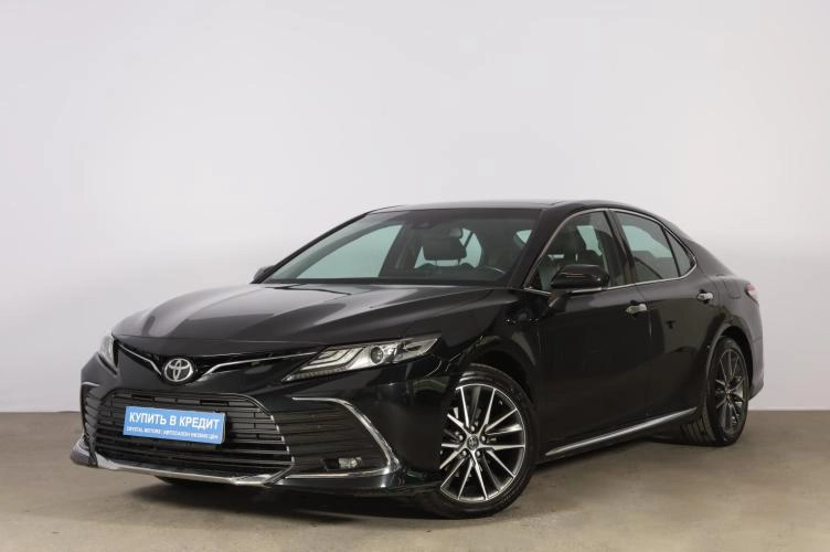 Toyota Camry 3 из 6