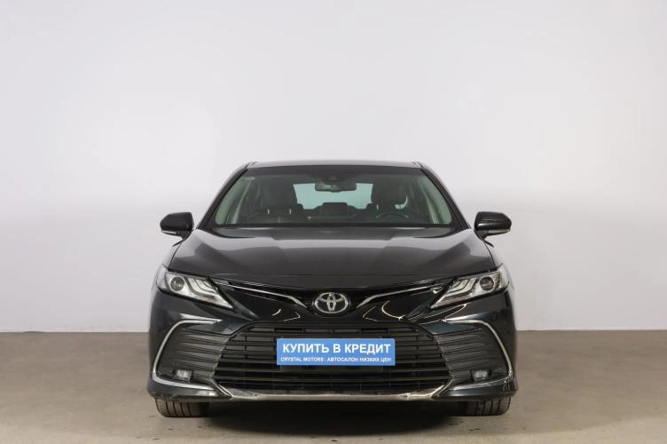 Toyota Camry 2 из 6