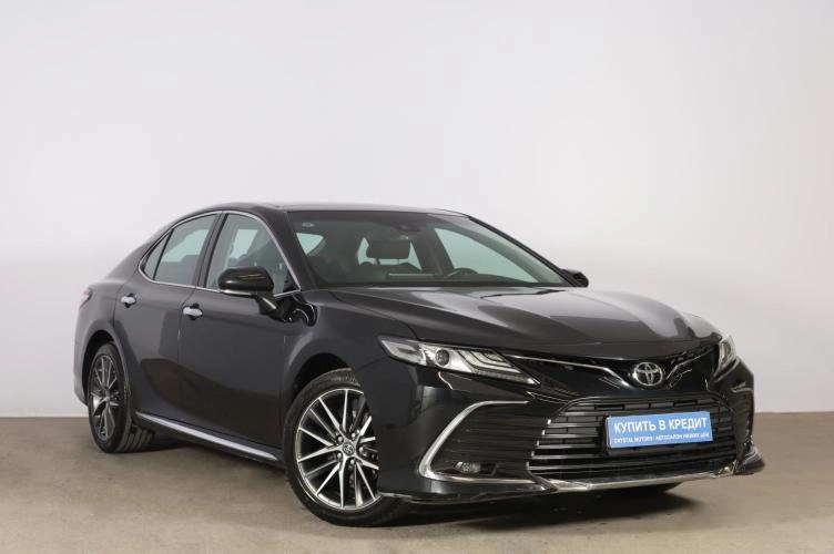 Toyota Camry 1 из 6