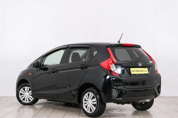 Honda Fit 4 из 6