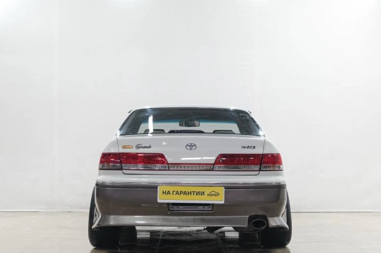 Toyota Mark II 5 из 6