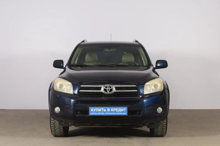 Toyota RAV4 2 из 6