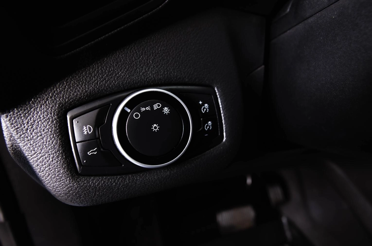 Ford Escape 21 из 25