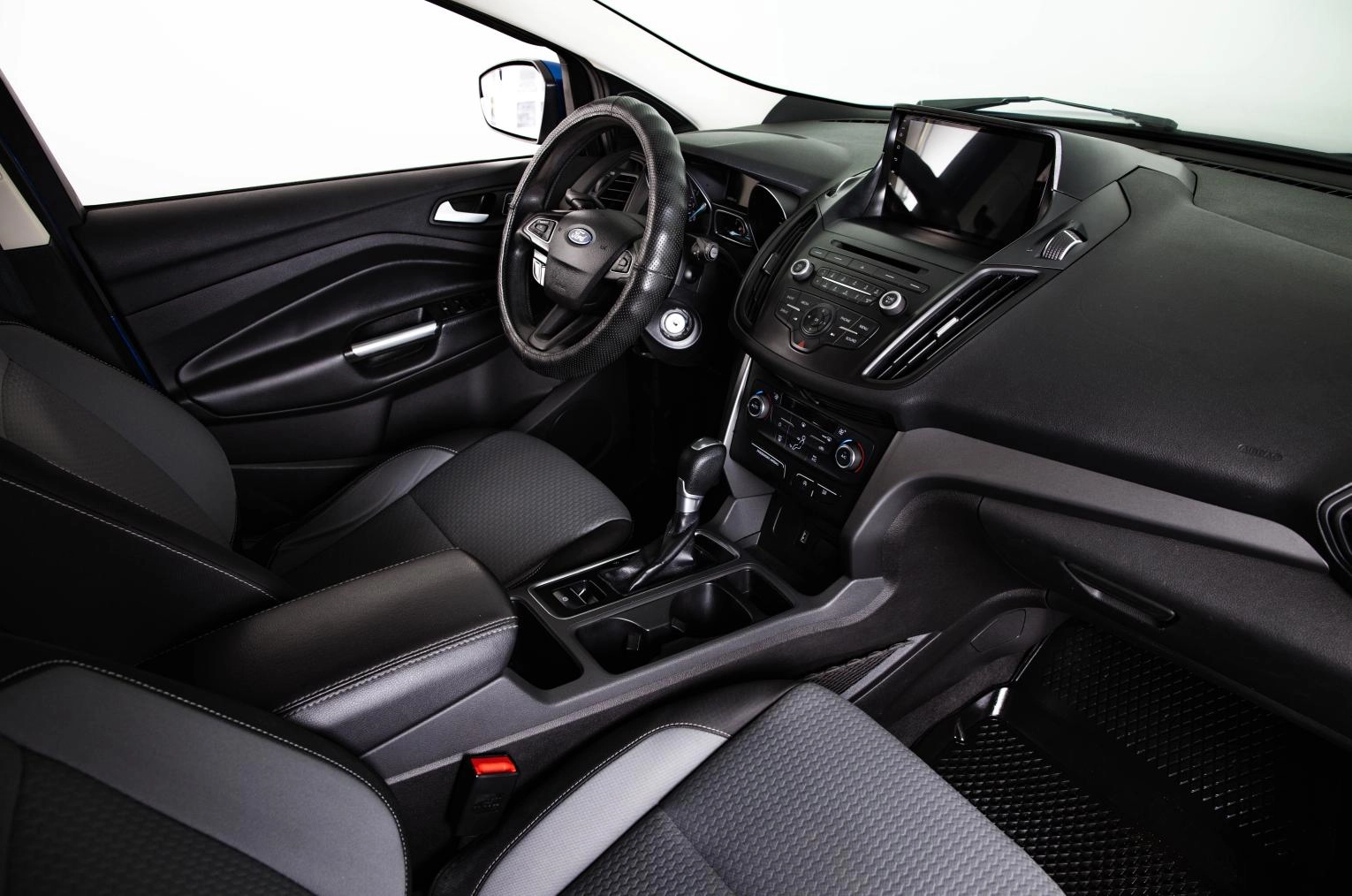 Ford Escape 11 из 25
