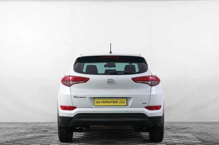 Hyundai Tucson 5 из 6