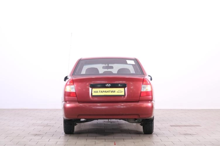Hyundai Accent 5 из 6