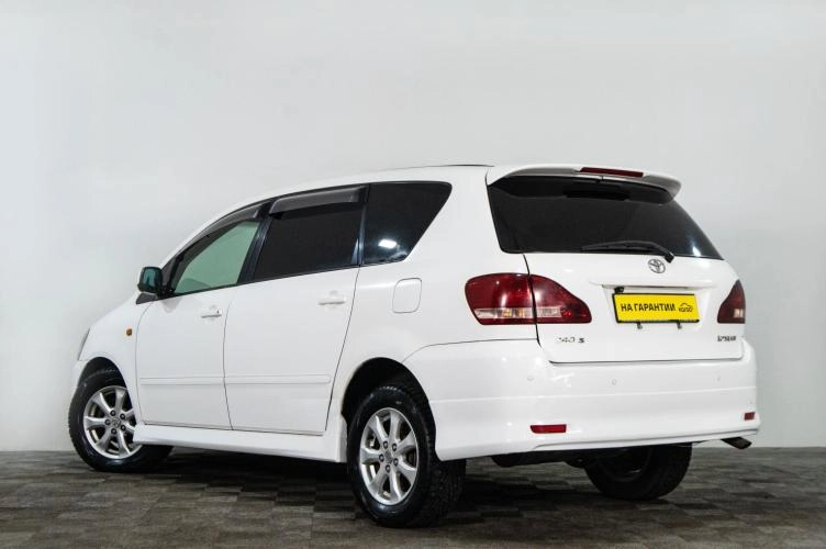 Toyota Ipsum 6 из 6
