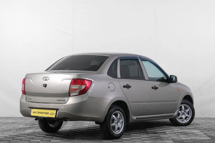 ВАЗ (LADA) Granta 6 из 6