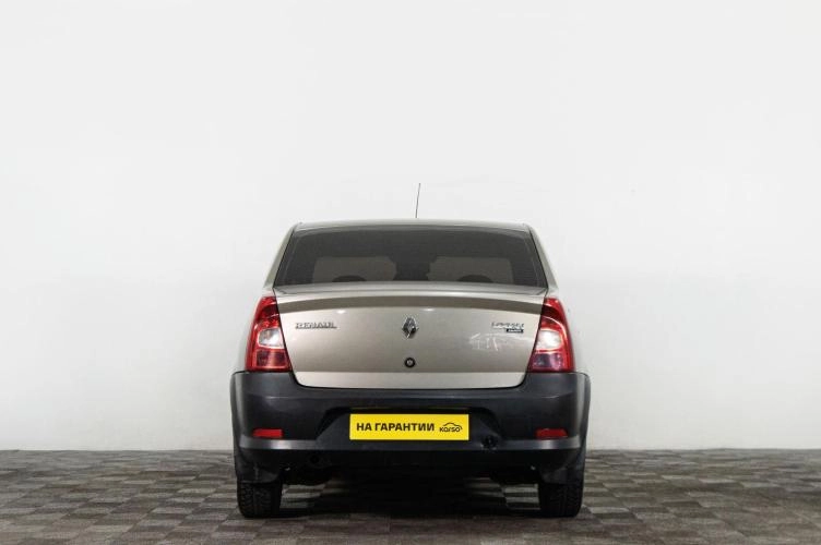 Renault Logan 5 из 6