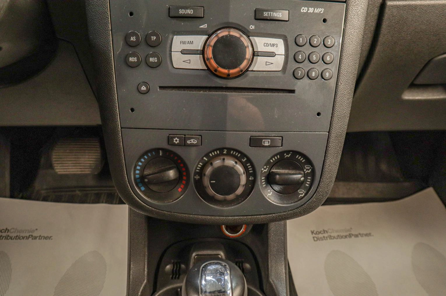 Opel Corsa 14 из 19