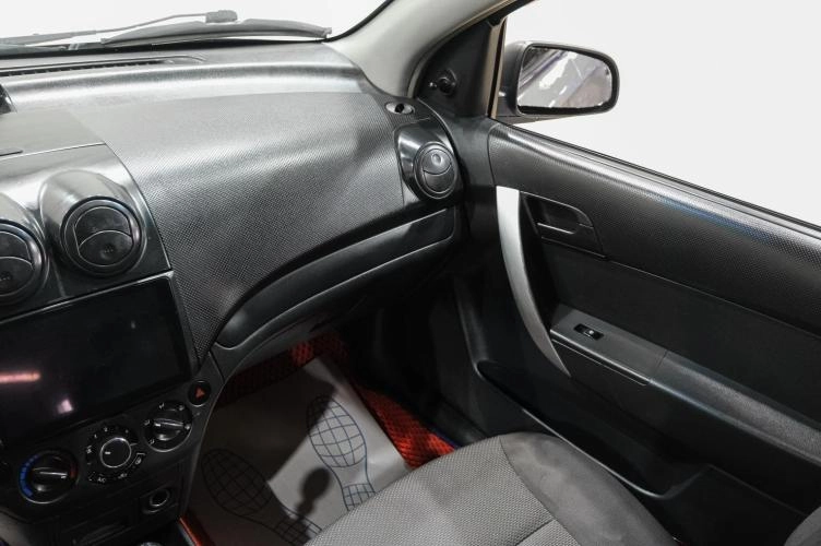 Chevrolet Aveo 16 из 26