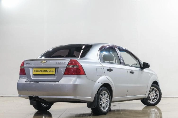 Chevrolet Aveo 6 из 6