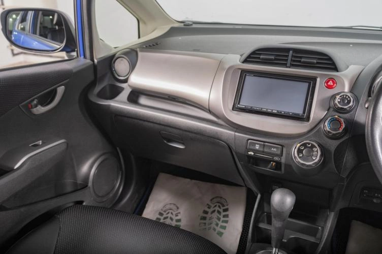 Honda Fit 11 из 16