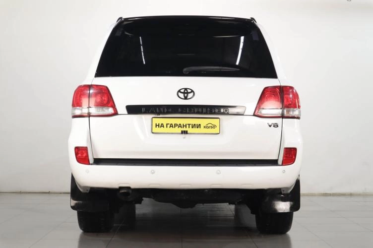 Toyota Land Cruiser 5 из 6