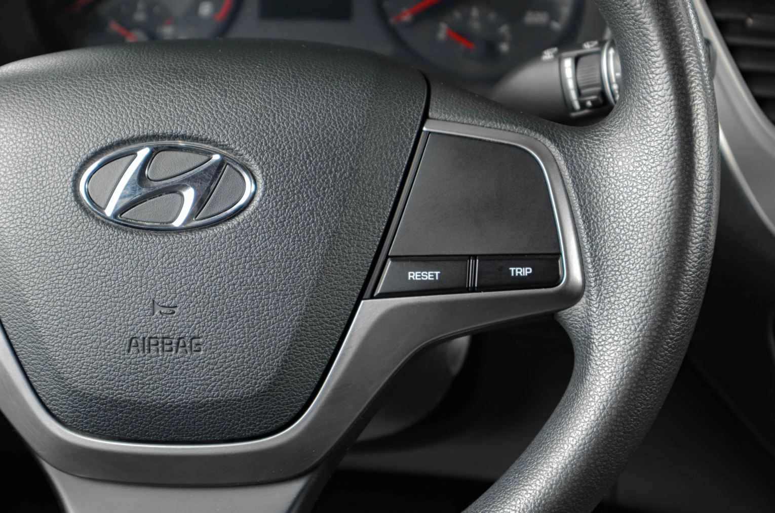 Hyundai Solaris 15 из 18