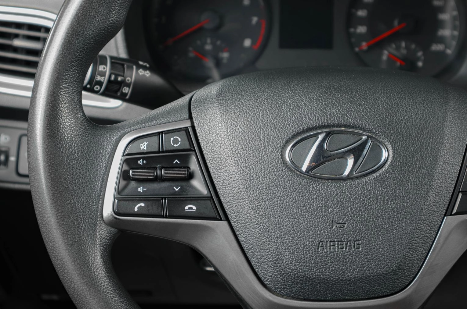 Hyundai Solaris 14 из 18