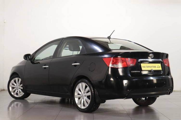 KIA Cerato 4 из 6