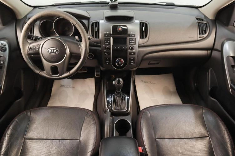KIA Cerato 10 из 19